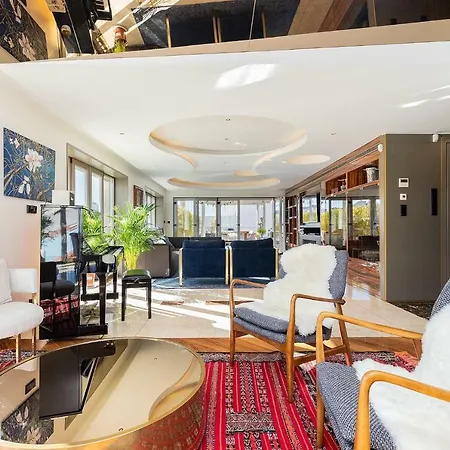 Valentino Penthouse - 450m2 Plus 200m2 Rooftop 아파트 리스본